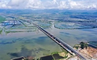 长沙湾跨海特大桥主跨刚构合龙：桥梁全长2108米 ！