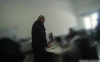 女子与小伙裸聊后命令对方网贷：裸聊视频被对方录屏，手机还被植入病毒 ！