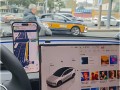 为啥很多特斯拉车主用手机导航 博主：没买9.9元/月流量包 ！