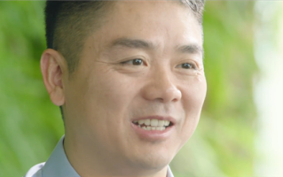 刘强东回应凑鸡蛋上大学：前面一星期为了省钱 没怎么去食堂 !