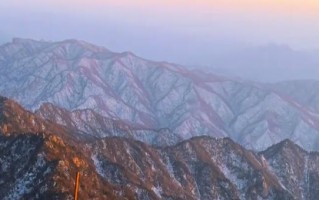 洛阳老君山陪爬爆火：有人月入5万 ！