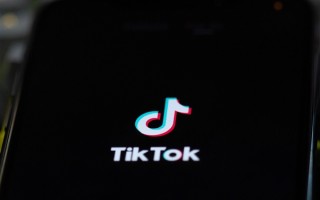 字节跳动否认暴雪前CEO接触张一鸣：考虑千亿美元收购TikTok不实 ！