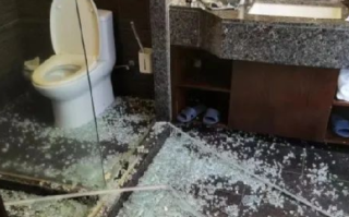 三亚一酒店玻璃爆炸致游客受伤！当地文旅部门：已介入，正在核实 ！