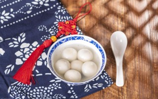 汤圆和元宵的区别有哪些（为什么不叫汤圆节而叫元宵节呢） ！