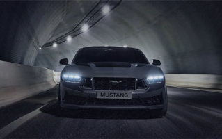 电子手刹也能漂移！福特官宣引进Mustang Dark Horse：美式大V8来了 ！