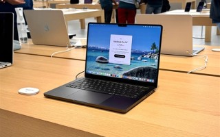 MacBook Pro明年重磅升级：首发全新OLED+M6芯片 ！