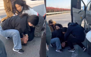 司机突发急性心梗万幸乘客全是医护：抢救及时保住性命！ 