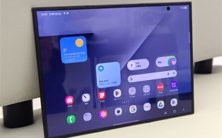 三星三折叠屏无缘高通最新Soc 高管：完成度是第一优先级 ！