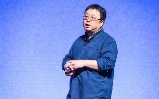 紫辉创投郑刚再怼罗永浩：借董宇辉事件收割大众 ！