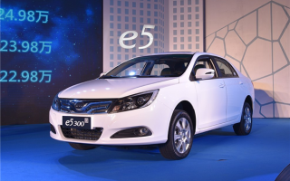 赵长江：2015年比亚迪e5就是800V电压平台、比保时捷还早 ！