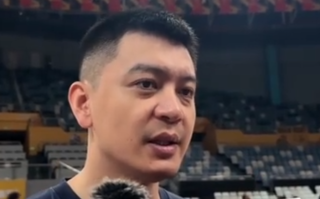 广厦队主帅:杨鸣带队三连冠很牛 要向辽宁队学习！
