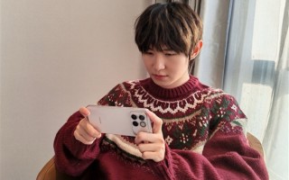 荣耀WIN真机首次亮相！横向大矩阵Deco 主动散热风扇吸睛 ！