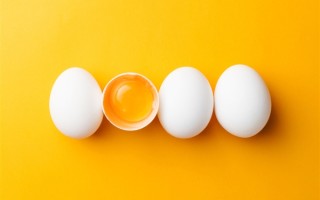 发热了不能吃鸡蛋系误区 专家：可以吃 ！