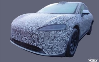华为+奇瑞火力全开！智界S9剑指特斯拉Model Y ！