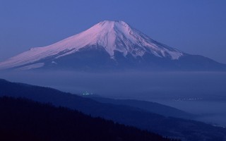 富士山是活火山还是死火山（富士山爆发的危害有多大） !