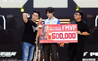 一加Ace 5至尊版真机官方首曝：外观大改 全新竖向镜组 ！