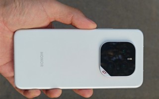 性能最激进的安卓手机！一图了解荣耀GT Pro：3199元起 !