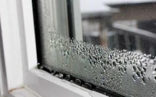 推拉窗进雨怎么办?