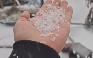 起猛了 看湖南下雪还以为天上掉大米：这三地还将有大雪 ！