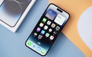 假期结束 网友调侃宣布退出春节档：今天开工 又有人吐槽iPhone工作日闹钟没响 !