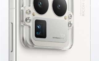 真我外观质感新巅峰！GT8 Pro设计细节公布 行业首创机械拼装+金属中框 !