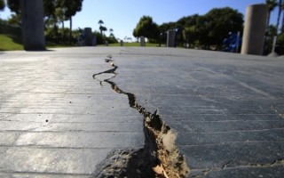 240公顷！日本地震导致部分海域变陆地 !