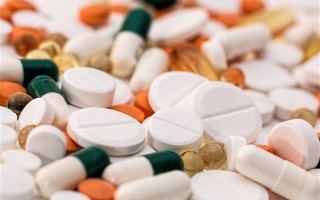 小林制药保健品已致5人死亡：导致问题的成分可能为“软毛青霉酸” ！