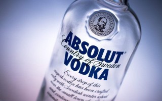 伏特加是何种酒（介绍伏特加这种酒） !