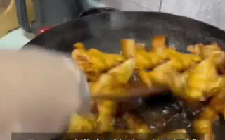 女子40分钟一锅做10道菜 只需36元 ！喊话：简单易操作，建议大家做起来 ！