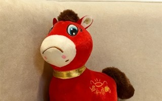 哭哭马意外爆红 网友：这是真的马倒成功了 ！