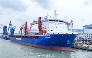 海上大力士！13500吨多用途重吊船首制船交付 ！