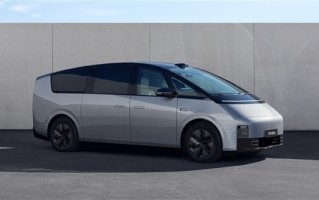 理想汽车：MEGA每个座位都平等对待 第三排超越许多SUV第二排 ！