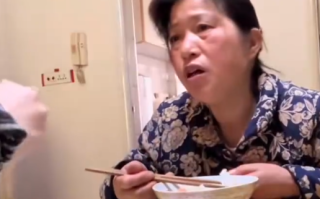 儿子悄悄考上北大妈妈惊成静止画面：下一秒笑开了花 ！