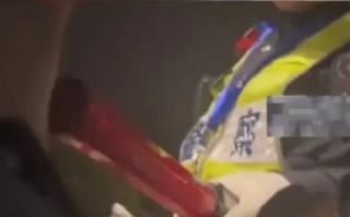 男子遇查酒驾要交警说王子请吹一下 ！交警回应“我给你说个王子吹亮了”！