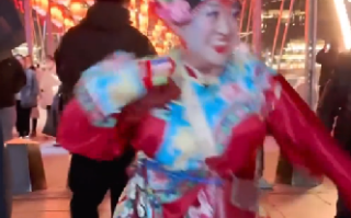 网红杨老二疑因被灌酒后去世 哥哥：亲爱的兄弟一路走好 ！