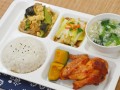 北大食堂推出毕业套餐：鸡翅和鱼只要9.85元 ！