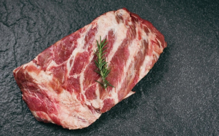今年的猪肉为何这么便宜 肉价连降十周 !