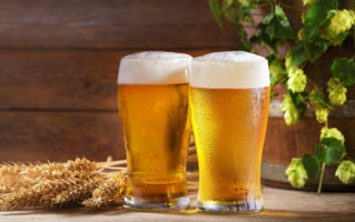 醒酒饮料一瓶快速解酒 专家辟谣：假的 !