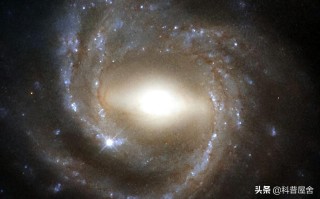 银河系有多少恒星（银河系的中心点为什么那么亮呢） ！