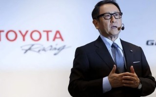 丰田章男再炮轰电动车：抵制决定很正确 日本车必须赢 ！