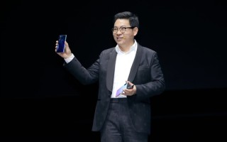 余承东“遥遥领先”入选十大网络流行语 Mate60立大功 ！