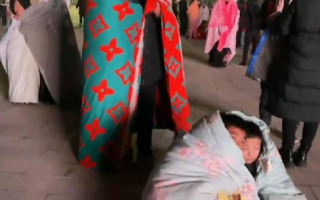 地震亲历者:一口气跑下16楼，震感非常强烈，第一时间喊醒家人 ！