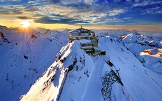 哈尔滨冰雪旅游火了 长白山回应4连板：注意投资风险 ！