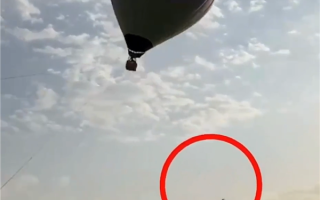 危险！印度一男子被热气球绳索缠住升空后坠亡 ！