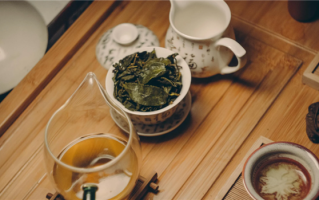 农夫山泉投资成立农业公司：钟睒睒任执行董事 经营茶叶制品生产等 ！