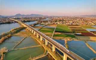 沪昆高铁杭长段、京哈高铁京沈段7月1日提速时速350公里：上海-昆明节省123分钟 ！