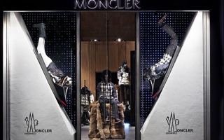 moncler是什么牌子怎么读，法国高端户外品牌（马云王菲穿火的牌子）