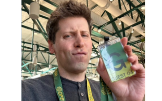 “ChatGPT之父”奥特曼重返OpenAI总部：要求董事会集体辞职 ！