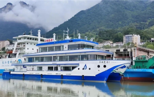 “氢舟”已过万重山！国内首艘氢能源动力船首航成功：500千瓦级 !