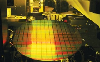 台积电加速推进埃米时代：明年量产2nm、2028年投产1.4nm ！